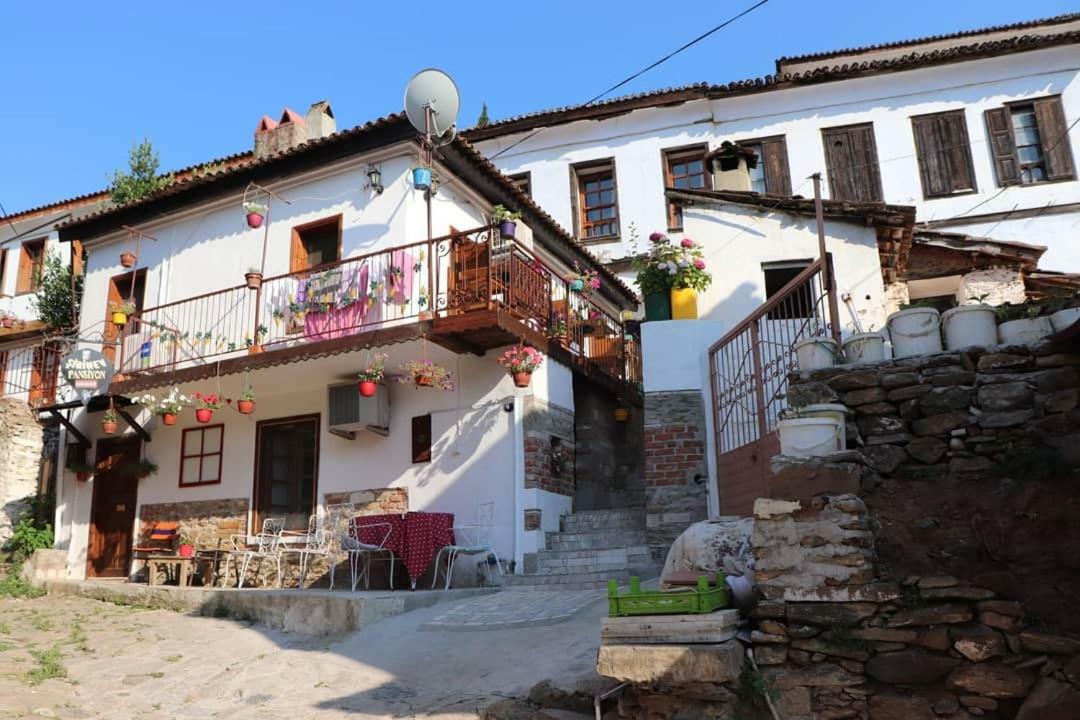 Sirin Ev Pansiyon Сельчук Экстерьер фото